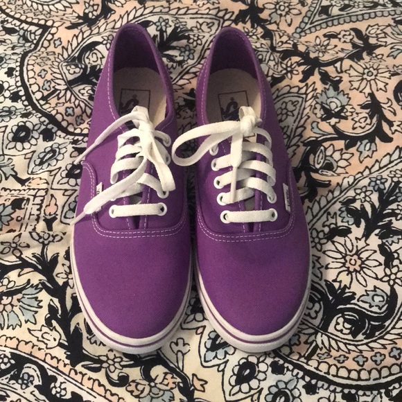 Vans Shoes - Vans Authentic Lo Pro Sneaker
